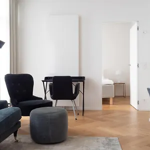 Bob W Koti Ullanlinna 4* Helsinki
