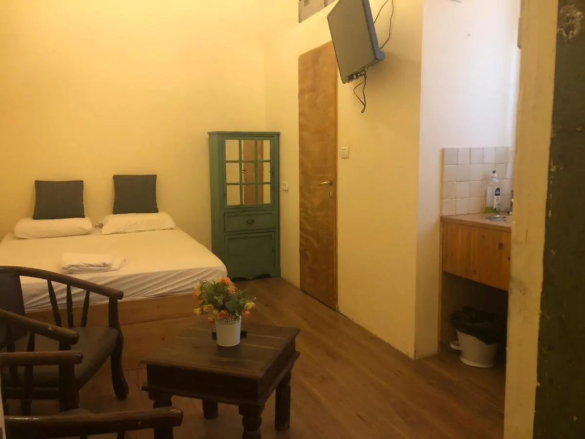 Guest house Boutique Agam Hahoresh - בוטיק אגם החורש Haifa